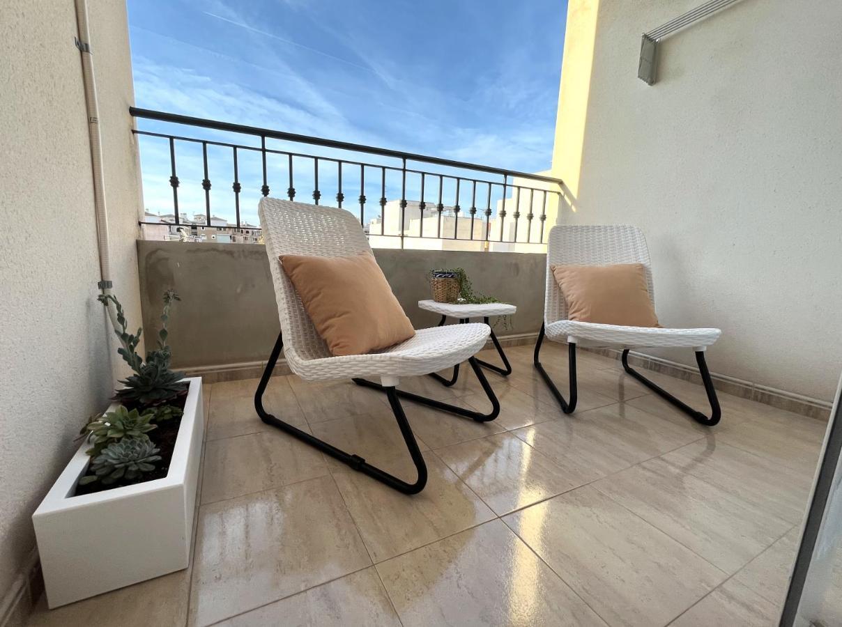 Salty Apartment Torrevieja Zewnętrze zdjęcie